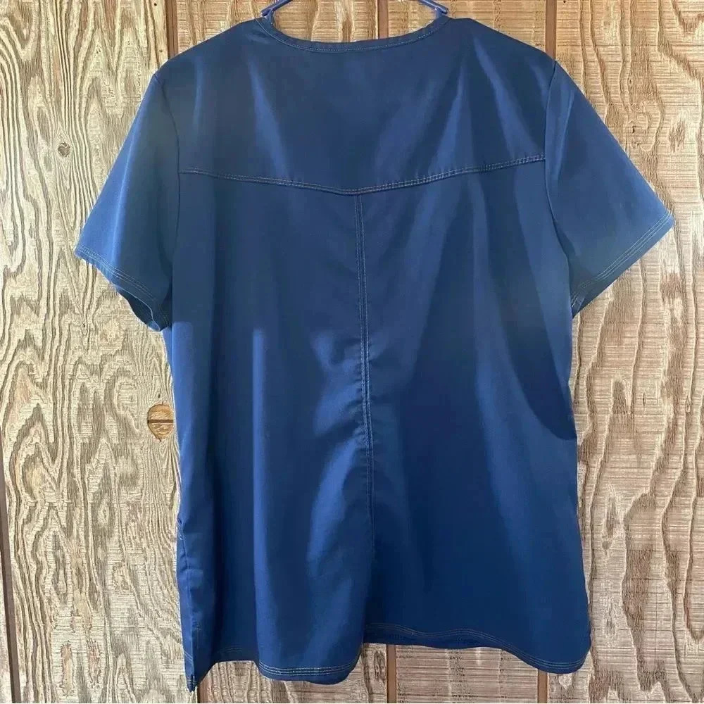 Dickies Blue Scrub Top 🐟 - Picture 3 of 3